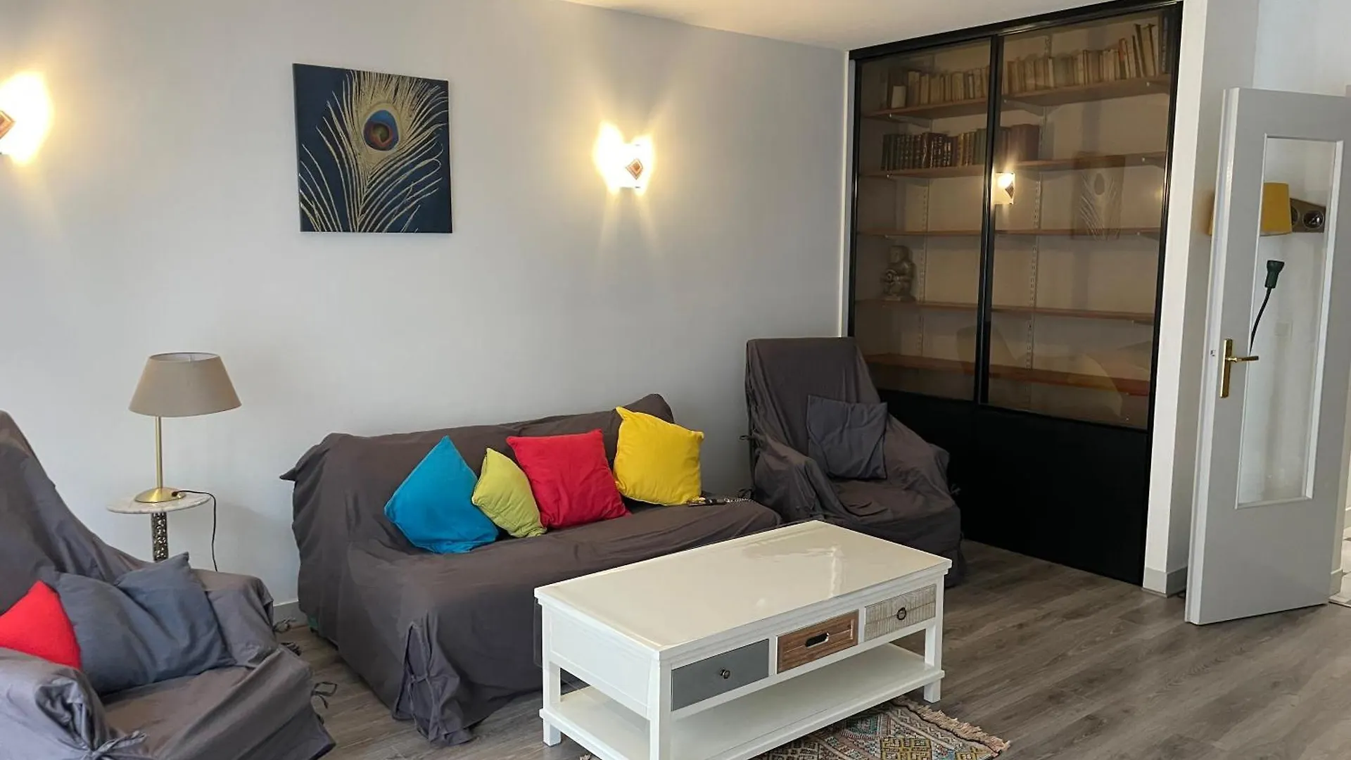 Proche De La Campagne A Apartment Paris